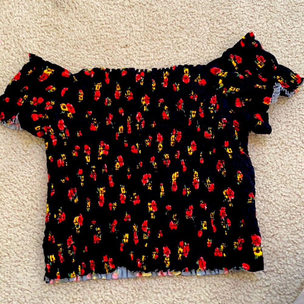 Crop top shirt from forever 21